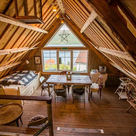 Lodge Budeia Living